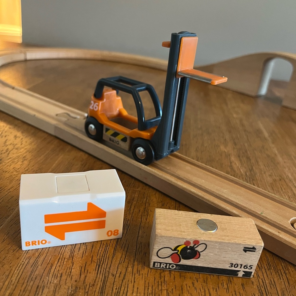 Brio Orange and Black Forklift Set (person piece missing)